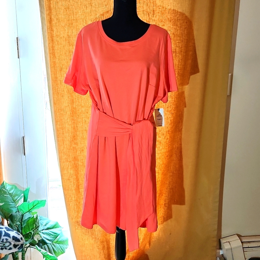 Orange dress